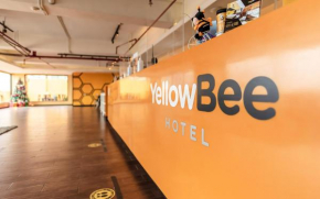 Yellow Bee Tangerang  Тангеранг